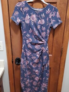 Maurices- Navy Floral Tie-Waist Maxi Dress - Pink Floral Print